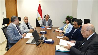 وزير الري يتابع إجراءات الإعداد لأسبوع القاهرة السادس للمياه