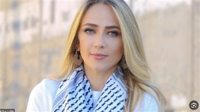 الاحتلال الإسرائيلى يعتقل الفنانة الفلسطينية دلال أبو آمنة