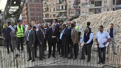 وزير الإسكان يتفقد سير العمل بمشروع تطوير الصرف الصحي بالهضبة العليا والوسطى وتوسعات محطة الرفع الرئيسية بالمقطم