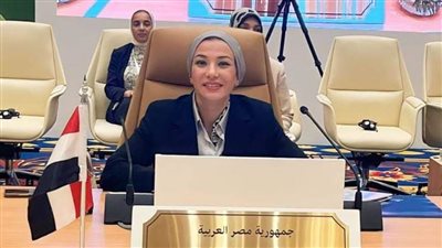 وزيرة البيئة تدعو لضرورة وضع خارطة طريق مؤسسية لإدارة تأثيرات تغير المناخ والتخفيف منها والخروج بهدف رقمي لكيفية التكيف معها