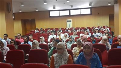 ورشة عمل  لمركز التوظيف بجامعة عين شمس في ضيافة ألسن عين شمس 