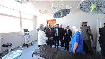 وزير التعليم العالي يفتتح عدة مشروعات طبية بالمستشفيات الجامعية بجامعة الإسكندرية