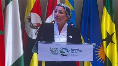 وزيرة البيئة تلقى كلمة مصر بصفتها رئيس مؤتمر المناخ cop27 فى قمة 