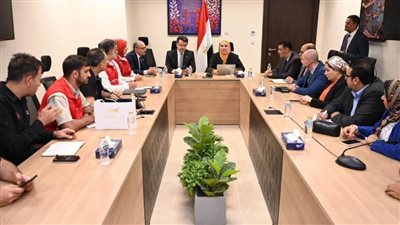 القباج تستقبل محافظ ورئيس هيئة الكوارث والطوارئ بدولة تركيا ورئيسة الهلال الأحمر التركي بحضور السفير التركي بالقاهرة