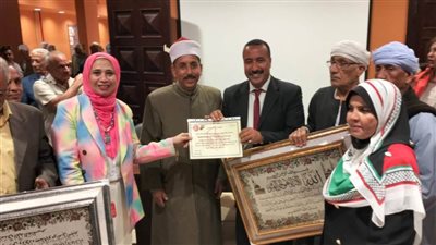 الثقافة تكرم المحاربين القدامى من أبطال أكتوبر بسوهاج 