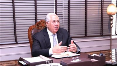 الزراعة تُناشد المزارعين التوجه إلى هيئة التعمير للاستفادة من مبادرة الرئيس باعفاء المتعثرين من سداد الفوائد والغرامات 