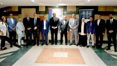 اجتماع مشترك لرئيس هيئة الاعتماد والرقابة الصحية مع رئيس هيئة المستشفيات والمعاهد التعليمية وعميد 