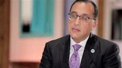 الوزراء يشترط موافقة المالية والبنك المركزي فى الانفاق بالدولار بـ التعاملات الحكومية