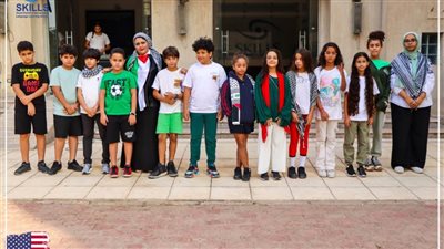 بالصور.. مدارس « سكيلز» الدولية تنظم وقفة تضامنية مع القضية الفلسطينية