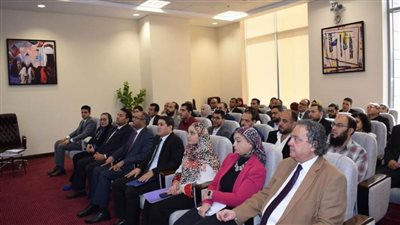 نائبا وزيرا الإسكان والاتصالات يشهدان الجلسة الختامية للبرنامج التدريبي المتكامل للإدارة الرقمية للمشروعات للعاملين بوزارة الإسكان وشركات المياه والصرف الصحي 