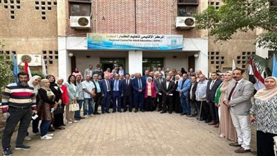 التعليم تطلق حوارا مجتمعيا مع اليونسكو عن الأمية (صور)