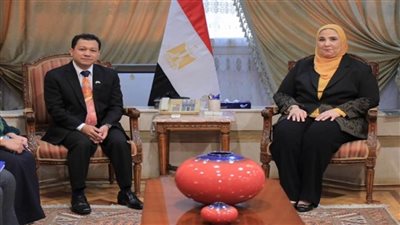 وزيرة التضامن تستقبل سفير ماليزيا بالقاهرة لبحث سبل إيصال المساعدات لغزة (صور)