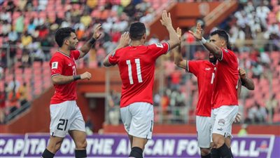 مصر تتصدر مجموعتها في تصفيات المونديال بالفوز على سيراليون بهدفين