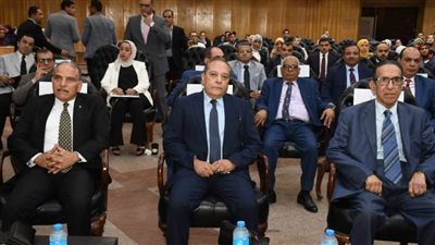 وزير العدل ورئيس جامعة عين شمس يفتتحان مؤتمر التحديات والآفاق القانونية والاقتصادية للذكاء الاصطناعي