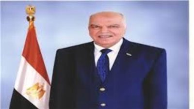 نقيب المعلمين: تأكيد الرئيس عدم غلق معبر رفح يدحض الشائعات على دور مصر