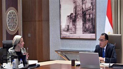 رئيس الوزراء يتابع مستجدات مشاركة مصر بمؤتمر الأطراف الثامن والعشرين لاتفاقية الأمم المتحدة الإطارية لتغير المناخ (صور)