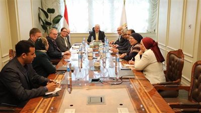 وزير التعليم العالي يلتقي بوفد جامعة إكستر البريطانية لبحث وتعزيز التعاون المشترك