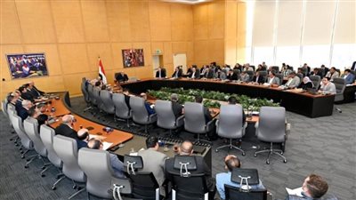 وزير الإسكان يصدر حزمة من التكليفات خلال لقائه برؤساء أجهزة المدن الجديدة (صور)