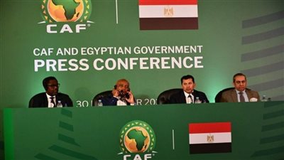 وزير الرياضة: القيادة السياسية تقف وتدعم بكل الطرق خطط الكاف من أجل الارتقاء بمنظومة كرة القدم الإفريقية (صور)