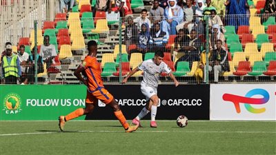 موعد وحكام مباراة صن داونز وبيراميدز 