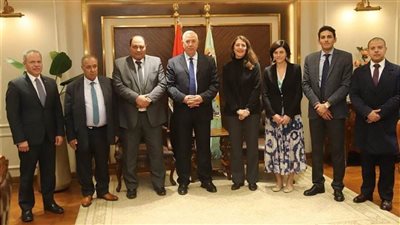 وزير الزراعة يبحث مع مديرة الوكالة الفرنسية للتنمية التعاون المشترك في مجال خدمة صغار المزارعين وخلق فرص عمل ومجابهة التغيرات المناخية