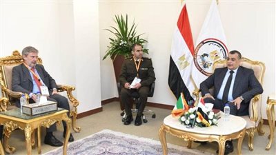 وزير الدولة للإنتاج الحربي يبحث مع رئيس إدارة القوات الجوية اللوجستية الإيطالي موضوعات التعاون ذات الاهتمام المشترك 