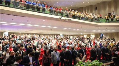 وزير التعليم العالي ورئيس جامعة عين شمس يفتتحان الندوة التثقيفية 