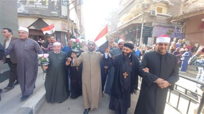 بأعلام مصر.. مسلم ومسيحي إيد واحدة في لجان الانتخابات الرئاسية في الغربية