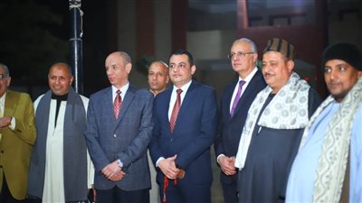 الدكتور محمد عبد الباري يتابع سير العملية الانتخابية بمركز طهطا