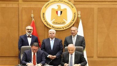 وزير التعليم العالي يستقبل وفدًا رفيع المستوى من جامعة تكساس ويشهد توقيع مذكرة تفاهم بين جامعتي باديا وتكساس (صور)