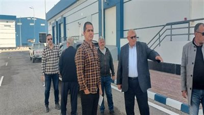 وفد من «اقتصادية قناة السويس» ومستثمرين صينيين يدرسون الفرص الاستثمارية ببورسعيد الجديدة (صور)