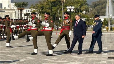 السفير المصري في إسلام آباد يقدم أوراق اعتماده إلى الرئيس الباكستاني (صور)