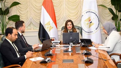 وزيرة الهجرة تلتقي السفراء الجدد لمركز وزارة الهجرة للحوار لشباب المصريين بالخارج 