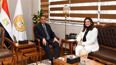 وزيرا التنمية المحلية والهجرة يبحثان سبل التعاون في عدد من الملفات المشتركة (صور)