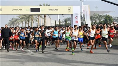 وزير الشباب يطلق النسخة الثامنة من ماراثون زايد الخيري بالعاصمة الإدارية (صور)