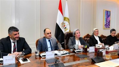 وزيرة البيئة ومحافظ جنوب سيناء يبحثان الموقف التنفيذي لمشروع «جرين شرم» (صور)