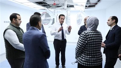 وزير الصحة يوجه بسرعة تشغيل مستشفى السويس العام بكامل طاقته لتقدم الخدمات الطبية للمواطنين (صور)