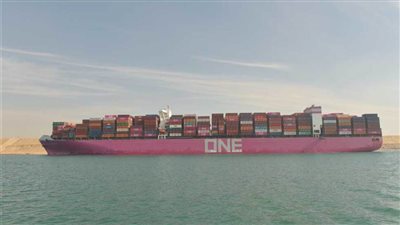 شركة شحن فرنسية: حريصون على استمرار إبحار سفننا عبر قناة السويس