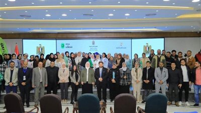 وزيرة التضامن تشهد الملتقى التوظيفي الأول لخريجي برنامج طفرة للتدريب المهني (صور)