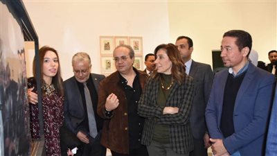 وزيرة الثقافة تفتتح الدورة 34 لصالون الشباب تحت عنوان 