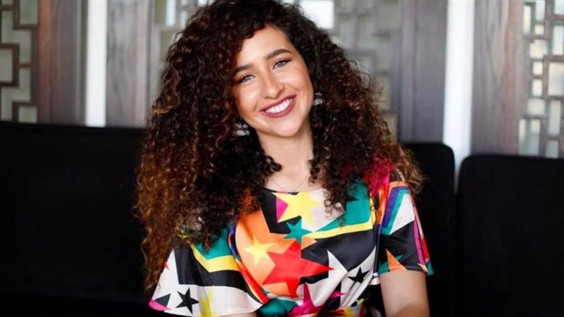 الفنانة غادة والي