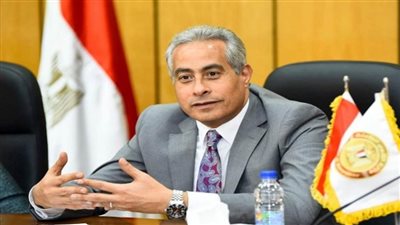 وزير العمل يعلن بدء تنفيذ برنامج الفحص المهني بين مصر والسعودية