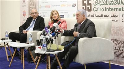 حواس يستعرض حكايات استرداد الآثار بمعرض الكتاب 55