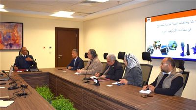 «الإسكان» و«العربية للتصنيع» تبحثان موقف التصنيع المحلي بمشروعات مياه الشرب والصرف (صور)