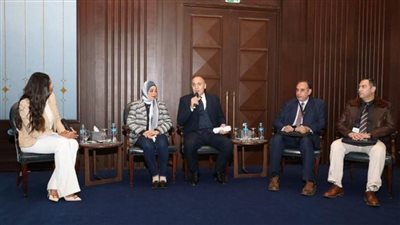 وزير التعليم يشهد الجلسات النقاشية عن استعراض النجاحات والفرص والتحديات في النظام التعليمي 