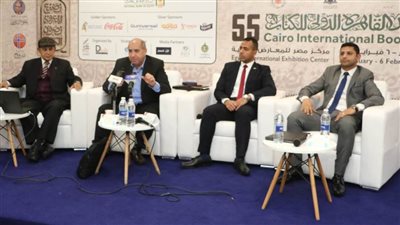 ندوة عن قناة السويس وتأثيرها في قطاع النقل البحري بمعرض الكتاب