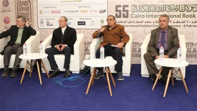 مبدعون يحتفون بـ