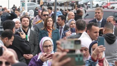 وزيرة الثقافة تفتتح فعاليات 