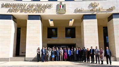 التجارة تستضيف اجتماعات وفد مسئولي شركة إعادة التأمين ونظام البطاقة الصفراء ونظام ضمان العبور الجمركي بالكوميسا