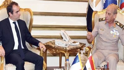 وزير الدفاع ونظيره البلغاري يبحثان تداعيات الأوضاع بالمنطقة وانعكاسها على الشرق الأوسط